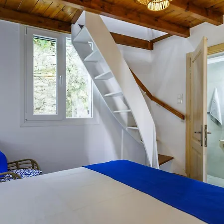 Holiday home Avra