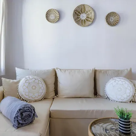 Avra Holiday home
