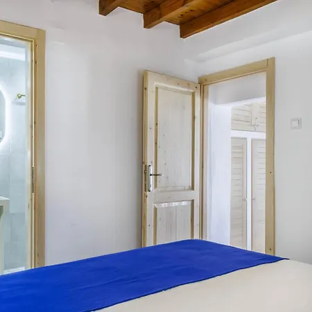 Avra Holiday home *
